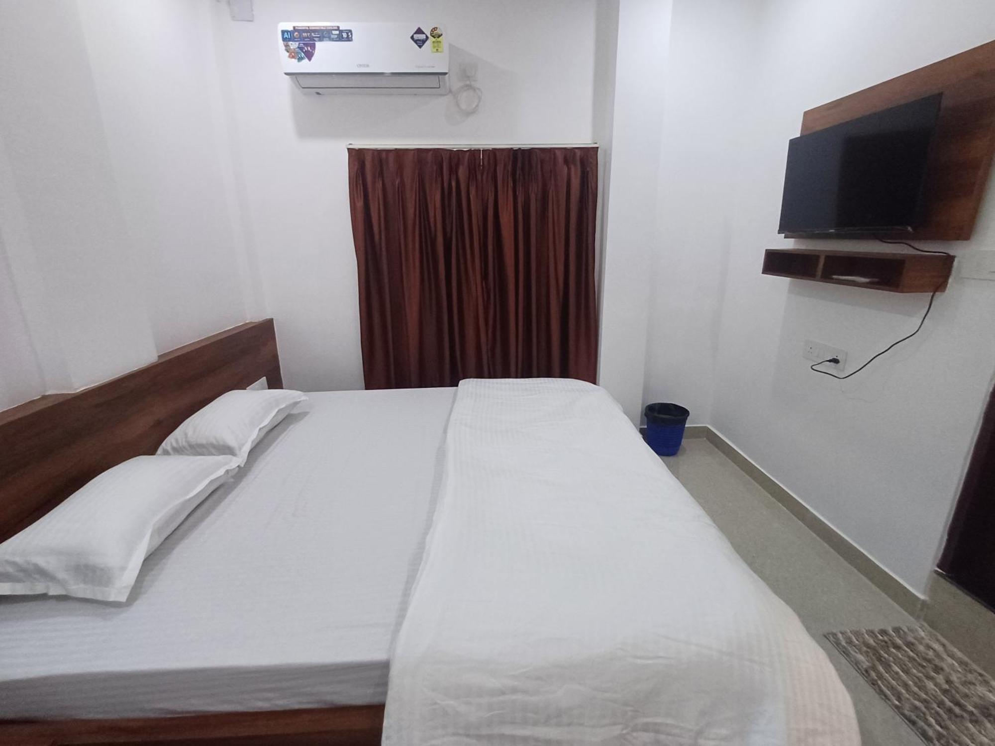 Assam Guest House Siliguri Dış mekan fotoğraf